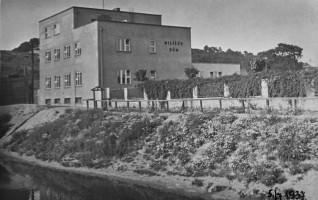 Milíčův dům po dostavbě v r. 1937.